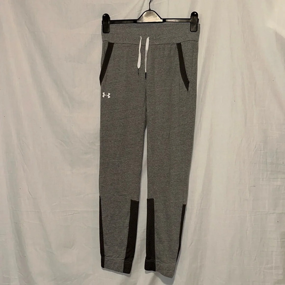 gray & black Under Armour sweatpants / joggers size small loose - Picture 1 of 3